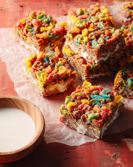 Fruity Pebbles Milk ‘n’ Cereal Bars