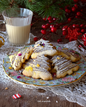 Vanilla Shortbread Christmas Cookies