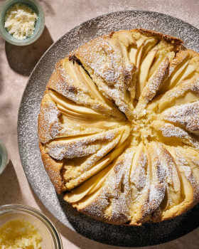 Easy Italian Pear Cake